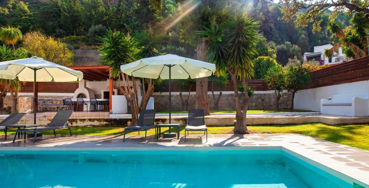Bella Foresta Villa II Ixia  Extérieur photo