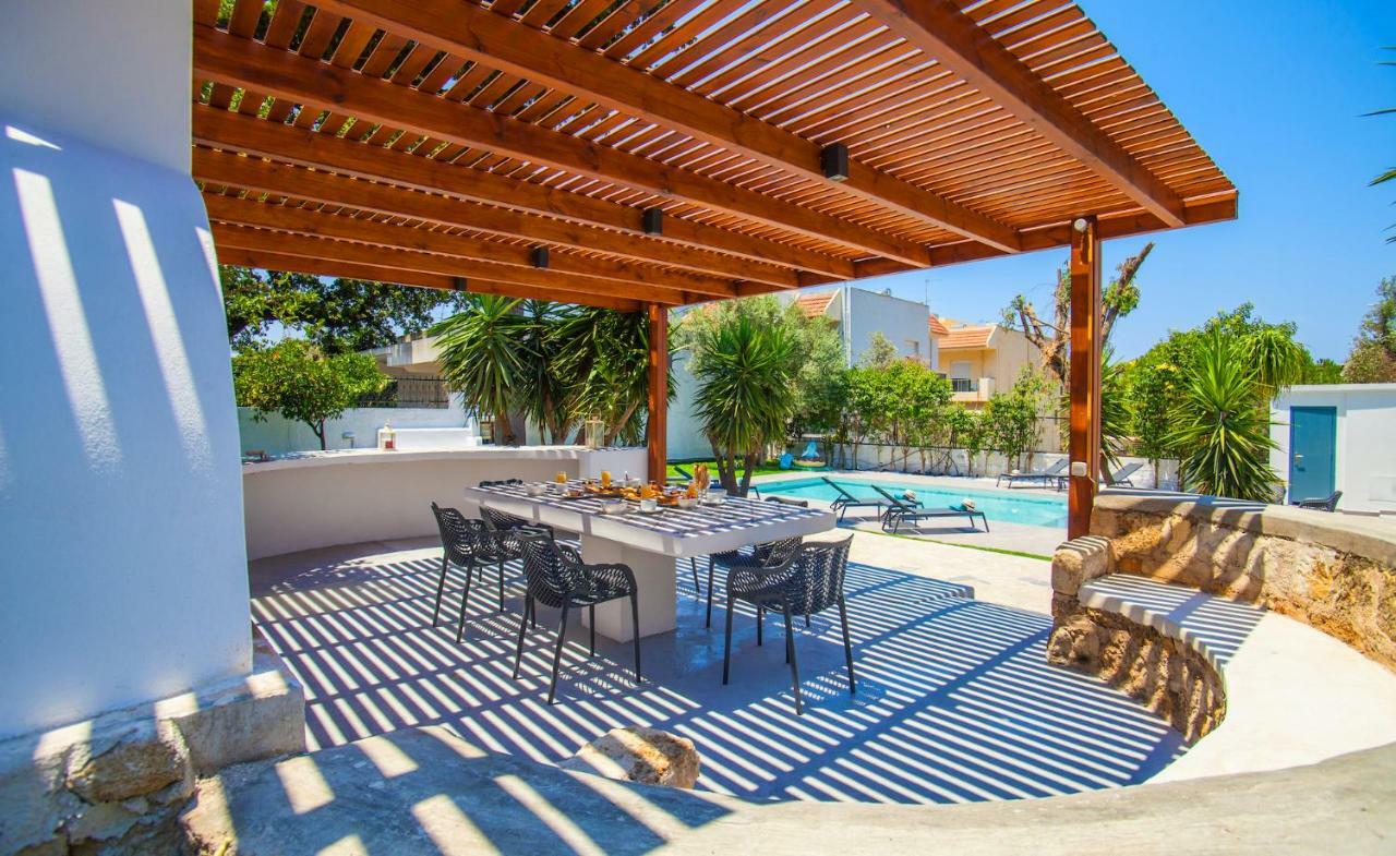 Bella Foresta Villa II Ixia  Extérieur photo
